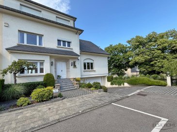 Belle Résidence Familiale avec Jardin Arboré, Espace de Vie Lumineux et Confort - Surface totale 350 m²
Disponible immédiatement

Découvrez cette maison familiale, idéalement située dans un environnement calme et serein. Son jardin arboré de 8 ares, sa spacieuse terrasse, et ses espaces intérieurs lumineux en font un véritable havre de paix, parfait pour profiter de moments en famille ou entre amis.

Cette propriété allie le charme d'une construction datant de 1950 à une extension réalisée en 1990, avec des aménagements et rénovations effectués jusqu'en 2020. Elle offre un cadre de vie à la fois chaleureux, convivial et fonctionnel, rendant cette maison particulièrement spacieuse. Située dans un quartier tranquille, cette demeure constitue le refuge parfait pour une famille en quête de confort, de sérénité et d'espace.

Sous-sol / Rez-de-jardin

Ce niveau pratique et fonctionnel est pensé pour votre confort au quotidien :  
Une buanderie, une salle de repassage et une salle de chaufferie, aménagées avec soin pour simplifier votre vie quotidienne.  
Un WC séparé, pratique et discret.

Le jardin attenant constitue un véritable havre de paix : un espace vert luxuriant, véritable oasis de nature, apportant fraîcheur, intimité et tranquillité. Parfait pour se détendre ou organiser des moments conviviaux en famille ou entre amis, dans un cadre enchanteur.

Le garage spacieux peut accueillir jusqu'à quatre véhicules et est équipé d'une prise de recharge électrique de 11 KWh, facilitant la gestion écologique de votre véhicule électrique. Deux places extérieures supplémentaires offrent une flexibilité optimale pour accueillir vos invités ou stationner plusieurs véhicules en toute simplicité.

Rez-de-chaussée

Un hall d'entrée accueillant, facilitant l'accès à toutes les pièces.  
Une cuisine séparée, équipée, conçue pour la convivialité et la praticité.  
Un salon lumineux de 50 m² avec cheminée, un espace chaleureux pour la détente ou la réception.  
Deux accès à la grande terrasse de 45 m², dont 24 m² couverts, idéale pour les repas en plein air ou les soirées d'été. Elle est équipée d'un barbecue pour des moments de partage conviviaux, permettant de profiter pleinement de l'extérieur. 
Une double salle à manger de 45 m² pour recevoir famille et amis dans un cadre élégant.  
Un WC séparé, avec un vestiaire attenant pour plus de praticité.  

Espace détente / coin lecture :
Un escalier élégant mène à un espace insolite et cosy, accessible depuis le salon. Intime et parfait pour la lecture, il offre un refuge chaleureux avec ses étagères remplies de livres. Un lieu unique, plein de charme, idéal pour se détendre en toute tranquillité.

Premier étage

Un hall de distribution lumineux et pratique, desservant l'ensemble des pièces.  
Une mezzanine aménagée avec ses poutres apparentes, d'environ 35 m², pouvant servir de bureau, de salle de télévision ou d'espace de loisirs, selon vos envies.  
Deux chambres confortables et lumineuses, idéales pour une famille.  
Une salle d'eau, pratique pour un usage quotidien.

Deuxième étage

Un hall d'entrée desservant deux autres chambres, parfaites pour enfants ou invités.  
Une salle de douche supplémentaire, offrant plus de confort et de praticité.  
Un accès au grenier, à aménager selon vos projets : espace de stockage, extension ou création d'une pièce supplémentaire. Ce potentiel d'aménagement permet de personnaliser cette demeure selon vos envies.

Cette résidence conjugue élégance, fonctionnalité et quiétude, offrant un cadre de vie harmonieux dans un environnement calme. N'attendez plus pour découvrir cette opportunité et obtenir davantage d'informations.

Pour toutes questions ou demandes d'informations, n'hésitez pas à nous contacter, nous serons toujours à votre service.

Agence ELSA'HOME à votre écoute pour la concrétisation de vos projets en toute confiance.

___________________________________________


Beautiful Family Home with Tree-lined Garden, Bright Living Space and Comfort - Total surface area 350 m²
Available immediately

Discover this family home, ideally located in a quiet and peaceful environment. Its 800 m² tree-lined garden, spacious terrace and bright interior spaces make it a true haven of peace, perfect for enjoying moments with family or friends.

This property combines the charm of a 1950s build with an extension added in 1990, with refurbishments and renovations carried out up until 2020. It offers a warm, friendly and functional living environment, making this house particularly spacious. Located in a quiet neighbourhood, this residence is the perfect retreat for a family seeking comfort, serenity and space

Basement / Garden level

This practical and functional level is designed for your everyday comfort:  
A laundry room, ironing room and boiler room, carefully designed to simplify your daily life.  
A separate, practical and discreet WC.

The adjoining garden is a true haven of peace: a lush green space, a veritable oasis of nature, providing freshness, privacy and tranquillity. Perfect for relaxing or organising convivial moments with family or friends in an enchanting setting.

The spacious garage can accommodate up to four vehicles and is equipped with an 11 KWh electric charging point, making it easy to manage your electric vehicle in an environmentally friendly way. Two additional outdoor parking spaces offer optimal flexibility for accommodating your guests or parking several vehicles with ease.

Ground floor

A welcoming entrance hall providing easy access to all rooms.  
A separate, fully equipped kitchen designed for conviviality and practicality.  
A bright 50 m² living room with fireplace, a cosy space for relaxation or entertaining.  
Two access points to the large 45 m² terrace, 24 m² of which is covered, ideal for al fresco dining or summer evenings. It is equipped with a barbecue for convivial moments of sharing, allowing you to enjoy the outdoors to the full. 
A 45 m² double dining room for entertaining family and friends in an elegant setting.  
A separate WC with an adjoining cloakroom for added convenience.  

Relaxation area/reading corner:
An elegant staircase leads to an unusual and cosy space, accessible from the living room. Intimate and perfect for reading, it offers a warm refuge with its shelves filled with books. A unique place, full of charm, ideal for relaxing in peace and quiet.

First floor

A bright and practical hallway leading to all the rooms.  
A converted mezzanine with exposed beams, approximately 35 m², which can be used as an office, television room or leisure area, depending on your needs.  
Two comfortable and bright bedrooms, ideal for a family.  
A shower room, practical for everyday use.

Second floor

An entrance hall leading to two further bedrooms, perfect for children or guests.  
An additional shower room, offering greater comfort and practicality.  
Access to the attic, which can be converted according to your plans: storage space, extension or creation of an additional room. This potential for conversion allows you to personalise this property according to your wishes.

This residence combines elegance, functionality and tranquillity, offering a harmonious living environment in a peaceful setting. Don't wait any longer to discover this opportunity and obtain further information.

If you have any questions or require further information, please do not hesitate to contact us. We are always at your service.

ELSA'HOME is here to help you bring your projects to fruition with complete confidence.