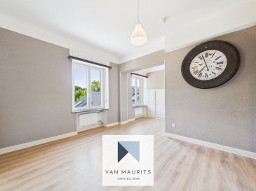 Situé à deux pas de la gare de Kleinbettingen cet appartement deux chambres de ± 67 m² habitables est composé comme suit :

Au RDC, un débarras privatif de ± 15 m² ainsi qu'une buanderie commune, local vélo et local poubelles.

Au 1er étage, un hall d'entrée de ± 6 m² donne sur deux chambres spacieuses de respectivement ± 14 et ± 17 m², deux salles de douche de ± 6 et ± 2 m², et un grand séjour de ± 21 m² avec un espace dédié n'attendant plus que la cuisine de votre choix.

Détails complémentaires :

- Electricité aux normes (2024)
- Chaudière Buderus neuve
- Respect de toutes les normes de sécurité
- Proximité immédiate de la gare de Kleinbettingen
- Station de recharge pour véhicule électrique à 100m
- Grand jardin commun + de 500m²
- Parking public en face de l'immeuble
- Voiture Flex disponible en face de l'immeuble
- Plusieurs appartements disponibles dans la résidence
