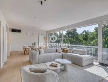 Immocontact vous propose à la vente un bel appartement 2 chambres avec balcon et parking intérieur

Situé au 2e étage d’une résidence construite en 1980, cet appartement d’environ 91 m² habitables offre un cadre de vie agréable, lumineux et fonctionnel.

L'appartement est idéal pour un premier achat ou pour un investissement.

Il se compose comme suit:
- séjour avec cuisine équipée ouverte
- 2 chambres
- 1 salle de bain
- WC séparé
- Balcon 

Une place de parking intérieure et une cave privative complètent ce bien.

La résidence est calme, bien entretenue.

Visites possibles en semaine et le samedi.

Pour toutes informations contactez-moi au +352 621 391 355.

Estimation de votre bien (sous 48h), contactez nous +352 26 311 992 ou sur info@immocontact.lu*

 ---------- 
Immocontact offers for sale a beautiful 2-bedroom apartment with balcony and indoor parking.

Located on the 2nd floor of a residence built in 1980, this apartment with 91 m² of living space offers a pleasant, bright and functional living environment.

The apartment is ideal for a first purchase or investment.

It comprises
- living room with open-plan fitted kitchen
- 2 bedrooms
- 1 bathroom
- separate toilet
- Balcony

An indoor parking space and a private cellar complete this property.

Quiet, well-maintained residence.

Visits possible on weekdays and Saturdays.

For further information, please contact me on +352 621 391 355.

For a valuation of your property (within 48 hours), please contact us on +352 26 311 992 or info@immocontact.lu*.