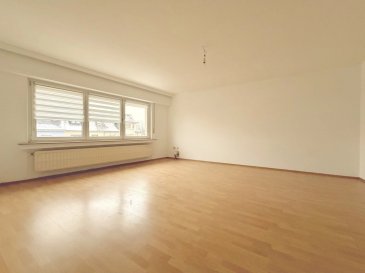 AXHOME IMMO vous propose ce charmant appartement de ±77 m² situé à Esch-sur-Alzette.

Idéal pour particuliers ou investisseurs, ce bien convient aussi bien pour une résidence principale que pour un investissement locatif.

Ce bien comprend deux chambres spacieuses, un salon agréable et une cuisine équipée avec de grandes fenêtres en PVC à double vitrage.

L’appartement est composé de:

- Un hall d’entrée
- Un grand séjour lumineux
- Une cuisine équipée avec raccordements pour machine à laver et sèche-linge
- Première chambre à coucher
- Deuxième chambre à coucher
- Une salle de douche avec lavabo
- Un WC séparé
- Une cave privative
- Un garage fermé

Les atouts:

- Petite résidence de 4 unités
- Classe énergétique H/H

Pour plus d'informations, n'hésitez pas à nous contacter :
- par téléphone : +352 691 911 993 ROBERTO Alex
- par email : info@axhome.lu

Nous restons également à votre entière disposition si vous désirez vendre ou louer votre bien. Nous prenons en charge toutes les démarches administratives liées au bien immobilier.

Nous sommes également à votre disposition pour des estimations gratuites.

 ---------- 
AXHOME IMMO bietet Ihnen diese charmante Wohnung von ±77 m² in Esch-sur-Alzette an.

Ideal für Privatpersonen oder Investoren. Diese Immobilie eignet sich sowohl für einen Hauptwohnsitz als auch für eine Mietinvestition.

Diese Immobilie umfasst zwei geräumige Schlafzimmer, ein gemütliches Wohnzimmer und eine Einbauküche mit großen PVC-Fenstern mit Doppelverglasung.

Die Wohnung besteht aus:

- Eine Eingangshalle
- Einem großen, hellen Wohnzimmer
- Eine voll ausgestattete Küche mit Anschlüssen für Waschmaschine und Trockner.
- Erstes Schlafzimmer
- Zweites Schlafzimmer
- Ein Duschraum mit Waschbecken
- Ein separates WC
- Ein privater Keller
- Eine geschlossene Garage

Die Trümpfe:

- Kleine Residenz mit 4 Einheiten
- Energieeffizienzklasse M/H

Für weitere Informationen kontaktieren Sie uns bitte:
- per Telefon: +352 691 911 993 ROBERTO Alex
- per E-Mail: info@axhome.lu

Wir stehen Ihnen auch gerne zur Verfügung, wenn Sie Ihre Immobilie verkaufen oder vermieten möchten. Wir kümmern uns um alle administrativen Schritte, die mit der Immobilie verbunden sind.

Wir stehen Ihnen auch für kostenlose Schätzungen zur Verfügung.

 ---------- 
AXHOME IMMO offers this charming apartment of ±77 m² located in Esch-sur-Alzette.

Ideal for individuals or investors, this property is equally suitable for a primary residence or rental investment.

It comprises two spacious bedrooms, a pleasant living room and a fully equipped kitchen with large PVC double-glazed windows.

The apartment comprises:

- Entrance hall
- A large, bright living room
- Fully equipped kitchen with washing machine and dryer connections
- First bedroom
- Second bedroom
- Shower room with washbasin
- Separate WC
- Private cellar
- Closed garage

Benefits:

- Small residence of 4 units
- Energy class H/H

For more information, please contact us :
- by phone: +352 691 911 993 ROBERTO Alex
- by email: info@axhome.lu

We are also at your disposal should you wish to sell or rent your property. We can take care of all the administrative formalities associated with your property.

We are also at your disposal for free estimates.