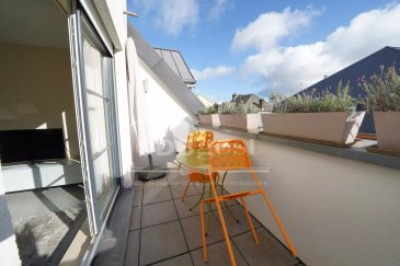 Surface habitable : 79,53 m²
Annexes : 1 cave + 1 emplacement intérieur
Prix : 545 000 €
Charges mensuelles : 300 €
Disponibilité : Disponible
Situé au 3áµ‰ étage d’un bel immeuble entretenu, cet appartement en très bon état, modernement aménagé, vous séduira par :
•	Un hall d’entrée avec vestiaire intégré
•	Un salon lumineux grâce à une luminosité traversante
•	Un balcon agréable, parfait pour profiter des beaux jours
•	Une belle cuisine ouverte et fonctionnelle
•	Deux chambres
•	Une salle de bain
•	Un WC séparé
•	Une disposition fonctionnelle et des volumes généreux
•	Un calme absolu, malgré une proximité immédiate de toutes commodités : gare, arrêt de bus, crèche, écoles, restaurants, commerces, piscine, salle de sport…
Les atouts :
Agencement optimisé
Balcon exposé
Emplacement de parking intérieur
Cave privative
Localisation stratégique
Intéressé(e) ?
Contactez-nous dès maintenant :
(+352) 661 81 03 27 / 28 80 28 80
Vous souhaitez vendre ou louer votre bien ?
Profitez de notre expérience solide et de notre connaissance du marché luxembourgeois. Estimation gratuite et sans engagement.
CDBgest, membre de la Chambre immobilière du Grand-Duché de Luxembourg (seul organisme accrédité par l'État) et de la Chambre de commerce de Luxembourg : un gage de professionnalisme et de qualité.
Découvrez tous nos biens sur : www.cdbimmo.lu
FOR SALE – 2-Bedroom Apartment with Balcony in Differdange
64, rue de l’Acier, L-4505 Niederkorn
•	Living area: 79.53 m²
•	Annexes: 1 private cellar + 1 indoor parking space
•	Price: €545,000
•	Monthly charges: €300
•	Availability: Immediately
Located on the 3rd floor of a well-maintained residence, this bright and modern apartment is in excellent condition and will charm you with its layout, comfort, and natural light.
Property features:
•	Entrance hall with built-in wardrobe
•	Bright living room with cross-light exposure
•	Pleasant balcony, perfect for sunny days
•	Modern open-plan and functional kitchen
•	2 bedrooms
•	Bathroom
•	Separate WC
•	Functional layout with generous volumes
•	Absolute tranquility while being close to all amenities: train station, bus stops, daycare, schools, restaurants, shops, swimming pool, gym, and more
Highlights:
Optimized layout
Sunny balcony
Indoor parking space
Private cellar
Strategic location

Interested?
Don’t wait—book your visit today!
Contact us at (+352) 661 81 03 27 / 28 80 28 80

Looking to sell or rent your property?
Benefit from our solid experience and in-depth knowledge of the Luxembourg real estate market. Free and non-binding property valuation available.
CDBgest is a proud member of the Real Estate Chamber of the Grand Duchy of Luxembourg (the only state-accredited body for certified real estate agents) and the Luxembourg Chamber of Commerce—your guarantee of professionalism and quality.
Discover all our listings at: www.cdbimmo.lu