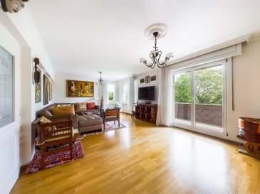 Veuillez contacter Bardia Allami pour de plus amples informations :
- T : +352 621 150 966
- E : bardia.allami@remax.lu

RE/MAX Luxembourg-Hamm vous propose un charmant appartement Duplex de 4 chambres, 2 salles de bains et dressing, à seulement 5 minutes de la gare de Luxembourg et du centre-ville, lumineux, bien spacieux, construction de 1992. 
Voici les caractéristiques de cet appartement : 
- Appartement duplex situé au 1er et dernier étage ; 
- Duplex de 151 m² habitables + un balcon de 7 m² orienté sud, surface totale d’environ 182 m² ; 
- Chaudière au gaz refaite à neuf en 2014 ;
- 1 garage individuel fermé et 2 caves de 10 m² et 6 m² ;

Au 1er étage :
- Un grand séjour - salle à manger d’environ 33 m² avec accès direct au balcon d'environ 7 m² ; une grande cuisine séparée et équipée ; salle de WC ; 1 grande chambre à coucher de 14 m² avec sa salle de douche équipé avec WC.

Au 2ème étage :
- Couloir donnant sur une 2 chambre à coucher de 17 m² ; une salle de bain avec douche & WC, une 3ème chambre à coucher de presque 20 m² et enfin une 4e chambre de 12 m²(ou faire dressing).

Idéalement situé proche de tous les commerces (Centre-ville de Luxembourg & Quartier de la gare), des transports publics et accès autoroute à moins de deux minutes. L'appartement est très soigné et bien entretenu. 
Disponibilité à convenir. 

Frais d’agence RE/MAX : 3 % du prix de vente + TVA à charge de la partie venderesse
Toute offre sera soumise à l’acceptation expresse des vendeurs.

Visite virtuelle 360 : https://premium.giraffe360.com/remax-select/0421558ad89c4172a07fac6981d576ff/ 
