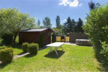 
***RESERVE***

Veuillez contacter Eusébio Henriques pour de plus amples informations :
- T : +352 691 660 033
- E : henriques.eusebio@remax.lu

RE/MAX, spécialiste de l'immobilier à Ehlerange commune de Sanem, je vous propose à la vente ce bel appartement de 80 m2, 2 chambres, balcon, Garage intérieur automatisée, jardin de 100 m2 (avec électricité et eau), situé dans un quartier agréable et proche de toutes commodités (boulangerie, crèche, coiffeur, grande surface, autoroute).


Descriptif du Bien:
Situé à Ehlerange commune de Sanem, dans un petit immeuble de 6 appartements, situé au 2éme et dernière étage, sans ascenseur,  ce bien vous enchantera par sa luminosité,ses finitions (rénové en 2016) ainsi que sa vue imprenable.

Descriptif du bien:
Hall d’accueil 10,20 m2
Salon/living  29,30 m2 avec accès au balcon de 5,20 m2
Chambre 1 de 13,50 m2
Chambre 2 de 13,05 m2
salle de douche (douche italienne, vasque, WC) de 4.20 m2
Cuisine entièrement équipée de 8.80 m2 avec coin repas
A cela s'ajoute 
Un grand jardin de 100 m2 avec arrivé d'eau et électricité
Un garage d'environ 30 m2 , porte électrique
Une cave  

Frais d’agence RE/MAX : 3 % du prix de vente à la charge de la partie venderesse + TVA
