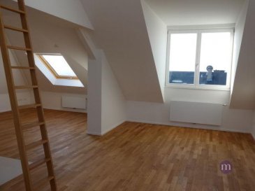 Appartement sis au 3ème et dernier étage de  /-70 m2 et comprenant: living avec cuisine équipée ouverte, 1 chambre à coucher, salle de douche, mezzanine, cave avec raccordement lave-linge

Revêtement du sol: parquet et carrelage

Disponible pour le 01.10.2021

Bonne situation, proche de tout commerce et du Centre-Ville, bonne connexion bus