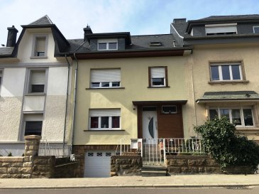 COMPROMIS!

Maison mitoyenne de +/- 150m2 habitable (+ grand sous-sol, garage, jardin), 

Rénovation complète : +/10 ans

Travaux à prévoir : néant (aménagement direct possible)

Certificat de performance énergétique : en cours de réalisation

Composition du bien immobilier :

Jardinet de devant (abords), un emplacement devant le garage, entrée garage

Grand sous-sol : garage (une voiture), buanderie, grand débarras, WC séparé, sortie arrière vers le jardin, possibilité de faire un grand bureau / salle de jeu/ petit studio avec kitchenette de +/- 30m2

RDC :  grand hall d’entrée, grand living et terrasse 20m2, une cuisine équipée ouverte avec salle à manger, sortie terrasse et jardin aménagé

1 er étage : 2 grandes chambres à coucher, petit bureau, grande salle de bain avec douche

Combles : 2 chambres à coucher, salle de douche

Derrière la maison : jardin aménagé 

Excellente situation géographique : proche du centre de Dudelange (ville de Dudelange, Match) à 3min, proche de la gare, proximité école primaire, arrêt de bus et autoroute !


Pour plus de renseignements ou photos, veuillez-nous contacter par mail ou téléphone.



Schwätze Lëtzebuergesch

Parle Français

Spreche Deutsch

Speak English
