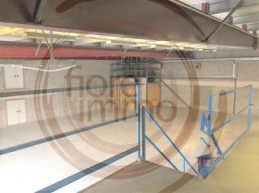 Nous avons le plaisir de vous proposer à la location un dépôt à l'état brut, idéal pour commerces et bureaux qui nécessitent de grandes surfaces pour stockage

Situé dans la commune de Steinsel, exceptionnellement connecté avec la ville de Luxembourg et le nord du pays, il bénéficie d'un très bon potentiel tant au niveau largeur que longueur .

Possibilité de diverses places de parking extérieurs et intérieur ; alentour du magasin il y a la possibilité de se garer gratuitement.

Détails :
- Durée du bail à convenir;
- 3 mois de garantie bancaire.

Frais d'agence à la charge de la partie Locataire : 1 mois de loyer + 17% TVA. 

Pour plus de renseignement veuillez contacter l'agence.<br />Wir haben das Vergnügen, Ihnen ein Depot im Rohzustand anzubieten, ideal für Geschäfte und Büros, die große Lagerflächen benötigen

Das Hotel liegt in der Gemeinde Steinsel, außergewöhnlich verbunden mit der Stadt Luxemburg und dem Norden des Landes, es verfügt über ein sehr gutes Potenzial sowohl in der Breite als auch in der Länge.

Möglichkeit der verschiedenen Parkplätze im Freien und innen; In der Nähe des Ladens gibt es die Möglichkeit, kostenlos zu parken.

Details:
- Zu vereinbarenden Mietvertrag;
- 3 Monate Bankgarantie.

Agenturkosten zu Lasten des Mieterteils: 1 Monat Miete + 17% MwSt. 

Für weitere Informationen wenden Sie sich bitte an die Agentur.<br />We are pleased to offer you for rental a raw deposit, ideal for shops and offices that require large areas for storage.

Located in the municipality of Stensel, exceptionally connected with the city of Luxembourg and the north of the country, it benefits of very good potential both in terms of width and length.

Possibility of various outdoor and indoor parking spaces; around the store there is the possibility to park for free.

Details:
- Duration of the lease to be agreed;
- 3 months bank guarantee.

Agency fees payable by the Tenant : 1 month's rent + 17% VTA.

For more information, please contact the agency.