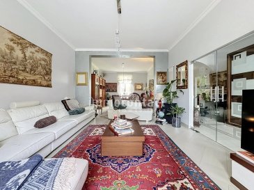 L'agence immobilière Immo-Contact vous propose cette magnifique maison mitoyenne de caractère datant de 1902, d'une surface d'environ 302 m², située à Bivange.

Entièrement rénovée en 2002, cette maison a fait l'objet d'une rénovation complète de son intérieur, seuls les murs extérieurs ayant été conservés. Elle séduit par son charme authentique, ses très beaux volumes et sa belle luminosité, tout en offrant le confort d'un intérieur modernisé et en excellent état.

Son principal atout : le cachet d'une maison ancienne associé à de généreux espaces de vie, offrant de nombreuses possibilités d'aménagement et un cadre idéal pour une famille à la recherche d'espace et de caractère.

Une belle opportunité de profiter d'une maison de caractère dans un environnement agréable, avec la possibilité de valoriser davantage le bien grâce à la rénovation de sa façade.

La maison se compose comme suit :

Rez-de-chaussée :
- Hall d'entrée
- Cuisine et salle à espace salle à manger avec accès terrasse et jardin 
- Salon avec salle à manger
- Salle de douche et WC

1er étage :

- Hall d'entrée
- 4 chambres
- Salle bain avec baignoire, double vasque, WC et fenêtre

- Grenier offrant de beaux volumes à aménager, avec tous les raccordements en eau et en électricité déjà prévus.

Sous-sol :
- 3 caves
- Accès au garage
- Chambre technique
- Buanderie
- Salle de douche

À savoir :
- Maison mitoyenne datant de 1902
- Rénovation intérieure complète en 2002
- Chauffage au gaz installé en 2015
- Surface d'environ 302 m²
- Très beaux volumes et belle luminosité
- Intérieur en excellent état
- Façade extérieure à rénover

Visites possibles en semaine et le samedi.

Pour toutes informations contactez-moi au +352 621 391 355.

Estimation de votre bien (sous 48h), contactez-nous +352 26 311 992 ou sur info@immocontact.lu.