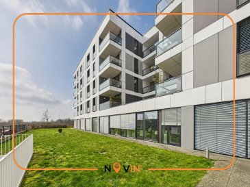 Magnifique appartement de 77m² avec deux chambres et balcon à Luxembourg Kirchberg.

Le bien se distingue comme suit:
Un hall d'entrée - Spacieux living donnant sur un balcon avec une très jolie vue dégagée - cuisine entierment équipée - deux belles chambres - salle de bains - toilette - cave - emplacement de parking intérieur.

Bail emphythéotique

Atout de la propriété:
Proche de toutes les commodités ( transports, service de santé, ecoles) - jolie vue - quartier calme et sécurisé.