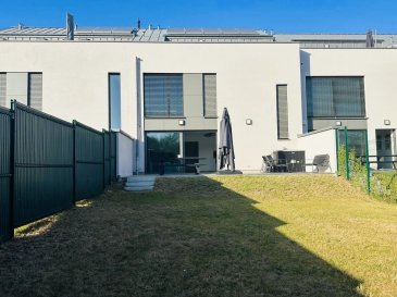 Axhome Immo vous propose ce magnifique duplex moderne avec 3 chambres à coucher de ± 114 m² à LORENTZWEILER.

Ce spacieux duplex de 114 m², construit en 2022, est situé au rez-de-chaussée et au 1er étage d'une maison bifamiliale.

L'appartement dispose d'un parking intérieur et extérieur ainsi que d'une cave privée, offrant beaucoup d'espace de rangement supplémentaire.

Le duplex se compose comme suit :

Rez-de-chaussée :

- Hall d'entrée
- Une cuisine ouverte avec une grande terrasse et un jardin
- Un grand séjour de 43 m²
- Une salle de bain moderne avec WC
- 2 chambres à coucher
- Terrasse
- Jardin

1er étage :

- 1 chambre lumineuse (14 m²)
- 1 dressing
- Une salle de bain moderne avec douche et toilettes

Atouts :
Construction de 2022
Classe énergétique performante
3 chambres
Parking pour deux voitures
Grand espace
Terrasse
Jardin

Pas de frais à prévoir,.

***Nouvelles photos bientôt disponible***

Un grand escalier relie les deux niveaux, apportant une touche élégante et moderne à cet espace unique.

Proche de toutes commodités et des transports en commun.

Idéal pour une famille à la recherche de confort et d'espace !

Pour plus d'informations, n'hésitez pas à nous contacter :

- Par téléphone : +352 691 911 993 ROBERTO Alex
- Par email : info@axhome.lu

Nous restons également à votre entière disposition si vous souhaitez vendre ou louer votre bien. Nous prenons en charge toutes les démarches administratives liées au bien immobilier.

Nous sommes aussi disponibles pour des estimations gratuites.

 ---------- 
Axhome Immo bietet Ihnen dieses schöne moderne Duplex mit 3 Schlafzimmern von ± 114 m² in LORENTZWEILER.

Diese geräumige Maisonettewohnung mit 114 m² wurde 2022 gebaut und befindet sich im Erdgeschoss und im ersten Stock eines Zweifamilienhauses.

Die Wohnung verfügt über einen Innen- und Außenparkplatz sowie einen privaten Keller, der viel zusätzlichen Stauraum bietet.

Die Maisonette-Wohnung setzt sich wie folgt zusammen:

Erdgeschoss :

- Eingangshalle
- Eine offene Küche mit einer großen Terrasse und einem Garten.
- Ein großes Wohnzimmer von 43 m².
- Ein modernes Badezimmer mit WC
- 2 Schlafzimmer
- Terrasse
- Garten

1. Stock:

- 1 helles Schlafzimmer (14 m²)
- 1 Ankleidezimmer
- Ein modernes Badezimmer mit Dusche und Toilette

Stärken:
Baujahr 2022
Leistungsstarke Energieklasse
3 Schlafzimmer
Parkplatz für zwei Autos
Großer Raum
Terrasse
Garten

Keine Kosten zu erwarten,.

***Neue Fotos in Kürze verfügbar***

Eine große Treppe verbindet die beiden Ebenen und verleiht diesem einzigartigen Raum eine elegante und moderne Note.

In der Nähe aller Annehmlichkeiten und der öffentlichen Verkehrsmittel.

Ideal für eine Familie auf der Suche nach Komfort und Platz!

Für weitere Informationen kontaktieren Sie uns bitte :

- Per Telefon: +352 691 911 993 ROBERTO Alex.
- Per E-Mail: info@axhome.lu

Wir stehen Ihnen auch gerne zur Verfügung, wenn Sie Ihre Immobilie verkaufen oder vermieten möchten. Wir kümmern uns um alle administrativen Schritte, die mit der Immobilie verbunden sind.

Wir stehen auch für kostenlose Schätzungen zur Verfügung.

 ---------- 
Axhome Immo offers this magnificent modern 3-bedroom duplex of ± 114 m² in LORENTZWEILER.

This spacious 114 m² duplex, built in 2022, is located on the ground and 1st floor of a two-family house.

The apartment has indoor and outdoor parking, as well as a private cellar, offering plenty of additional storage space.

The duplex is composed as follows:

First floor:

- Entrance hall
- Open kitchen with large terrace and garden
- A large 43 m² living room
- Modern bathroom with WC
- 2 bedrooms
- Terrace
- Garden area

1st floor :

- 1 bright bedroom (14 m²)
- 1 dressing room
- Modern bathroom with shower and toilet

Assets :
Built in 2022
High-performance energy rating
3 bedrooms
Parking for two cars
Ample space
Terrace
Garden

No extra charge.

***New photos available soon***

A grand staircase links the two levels, adding an elegant, modern touch to this unique space.

Close to all amenities and public transport.

Ideal for a family looking for comfort and space!

For more information, please contact us:

- By phone: +352 691 911 993 ROBERTO Alex
- By email: info@axhome.lu

We are also at your disposal should you wish to sell or rent your property. We can take care of all the administrative formalities associated with your property.

We are also available for free estimates.