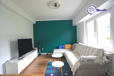 ENGLISH VERSION BELOW

Découvrez ce charmant appartement loué entièrement MEUBLE d'environ 75m² situé à Strassen (Rue de Reckenthal), au 3ième étage (sans ascenseur) d'une calme petite copropriété de seulement 4 unités. 



Proche de toutes les commodités, il bénéficie d'un emplacement privilégié à proximité du CHL et de la Belle Etoile. 



Profitez d'un espace idéalement réparti de la manière suivante: 

- un hall d'entrée, 

- un séjour lumineux,

- un balcon sans vis-à-vis direct

- une cuisine ouverte équipée (four, plaque de cuisson, hotte, frigo congélateur, lave-vaisselle et rangements)

- 2 chambres confortables

- une salle de bains 



En rez-de-chaussée, 
- une cave privative , 
- une emplacement buanderie avec machine à laver combiné sèche linge, 
- garage box privatif complètent ce bien. 



Fenêtres avec double vitrage, volets roulants, parlophone.



Disponible dès le 1er août. 


Loyer : 2200€ + 200€ de charges.

Caution: 2 mois de loyer

Frais d'agence partagés par moitié entre le bailleur et le locataire sur le montant de 1 mois de loyer + TVA en vigueur.



Contactez moi au +352 691 216 830 ou par mail smarrocco@newkeys.lu pour plus d'informations et organiser une visite. 





Nous recherchons en permanence pour la vente et pour la location, des appartements, maisons, terrains à bâtir pour notre clientèle déjà existante.

N'hésitez pas à nous contacter si vous avez un bien pour la vente ou la location.

Estimation gratuite.



**** Découvrez tous nos autres biens sur notre site **** www.newkeys.lu****
----------------------

ENGLISH

Discover this charming fully FURNISHED apartment of approximately 75m² located in Strassen (Rue de Reckenthal), on the 3rd floor (no elevator) of a quiet small condominium of only 4 units.

Close to all amenities, it benefits from a prime location near the CHL and the Belle Etoile shopping center.

Enjoy an ideally laid out space as follows:

-Entrance hall,
-Bright living room,
-Balcony without direct overlook
- Open-plan kitchen equipped with oven, hob, hood, fridge-freezer, dishwasher and storage
- 2 comfortable bedrooms
- Bathroom

On the ground floor, 
- a private cellar, 
- a laundry room with a combined washing machine and dryer, 
- a private garage box complete this property.

Double-glazed windows, roller shutters, intercom.

Available from August 1st. 

Rent: €2,200 + €200 charges.

Agency fees shared equally between the landlord and the tenant for the amount of 1 month's rent + VAT in force.

Contact me at +352 691 216 830 or by email smarrocco@newkeys.lu for more information and to arrange a viewing.

We are constantly looking for apartments, houses, and building plots for sale and rent for our existing clientele.
Do not hesitate to contact us if you have a property for sale or rent.
Free valuation.

**** Discover all our other properties on our website **** www.newkeys.lu ****