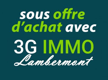 EXCLUSIVITE SOUS OFFRE D'ACHAT AVEC 3G Immo LAMBERMONT !!

3G Immo Lambermont, vous propose en EXCLUSIVITE à Longuyon une maison INDIVIDUELLE de type plain-pied sur sous-sol complet, avec 2 CHAMBRES + BUREAU (ou chambre enfant), TERRAIN avec TERRASSE, 1 GARAGE et GRENIER AMENAGEABLE.

Aucun travaux structurel à prévoir pour cette maison d’une surface habitable d’environ 71m² (+50m² de sous-sol) : DV PVC récent en très bon état, chaudière gaz, électricité et salle d’eau récentes ! Prévoir remise au gout du jour (peinture murs et sols) et une cuisine à poser.

Au premier niveau nous retrouvons une pièce de vie lumineuse de 26m², une cuisine (ouverture du mur facile pour créer un espace de vie de 32m²), deux chambres 9,2 et 10,5m², un bureau (8,4m²) donnant sur la terrasse arrière et une salle de bain récente entièrement carrelée (avec douche italienne, Wc et meuble vasque). 

Le sous-sol se compose d’un garage avec coin chaufferie de 22m² et une vaste cave de 25m².

Cette maison est construite sur une parcelle d’environ 4,1 ares avec terrasse arrière.

Pour toutes demandes de renseignements et/ou visites :
Grégory : 06 42 85 79 02
Chers confrères, je pratique l’interagence.