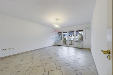 Veuillez contacter M. Bardia Allami pour de plus amples informations :
- T : +352 621 150 966
- E : bardia.allami@remax.lu

RE/MAX Luxembourg, Spécialiste du quartier de Bonnevoie, vous propose ce magnifique appartement lumineux dans une petite résidence de 4 appartements. Le plus de cette résidence est le fait qu'il comporte un appartement par étage.
Cet appartement au 2? étage a une superficie de 60 m² avec un salon donnant sur un agréable balcon lumineux de 5 m², 1 chambre à coucher, entrée avec coin débarras, salle de bains + WC, une confortable cuisine séparée et équipée.
Une cave complète cet appartement. 
Proche de tous les commerces et des transports, on se trouve à moins de 5 min de la Gare de Luxembourg, moins de 10 min du Centre-Ville et 5 min de Cloche d’Or. L'immeuble est bien entretenu et se trouve dans une rue résidentielle et calme.
Loyer : 1280 € / mois
Charges : 175 € / mois
Caution : 2560 €
Disponibilité : immédiatement.

Frais d’agence RE/MAX : 125 % du montant du loyer à la charge du locataire + TVA

Lien Vidéo 360° : https://premium.giraffe360.com/remax-select/64ab983a8e27404db550b58267ab28e8/
