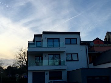 L’appartement est très lumineux et se trouve dans une résidence à  4 unités, construite en 2015.

Il mesure 114m2 + balcon de 11m2.

L’appartement dispose :

une cuisine ouverte presque jamais utilisée, 

grand living avec possibilité d’installer une cheminée ou une poêle (installation sur place),

balcon bien ensoleillé de 11m2, 

hall d’entrée avec fenêtre, 

une salle de bain avec bain/wc/douche italienne /fenêtre 

une salle de douche avec douche italienne/wc/fenêtre, 

3 chambres à coucher

VMC (ventilation mécanique contrôlée)  individuelle par appartement avec un écran touch screen .

Chaque appartement dispose du chauffage au sol (avec thermomètre digitalement réglable).

La résidence dispose aussi des panneaux solaires pour le chauffage d’eau chaude.

Les volets des fenêtres sont électriques et il y a un vidéophone.

Etat strictement neuf!

Pour plus de renseignements ou photos, veuillez-nous contacter par mail ou téléphone. 



Schwätze Lëtzebuergesch

Parle Français

Spreche Deutsch

Speak English


Nous sommes, en permanence, à la recherche de nouveaux biens à vendre (terrains, maisons, appartements).

N‘hésitez pas à nous contacter si vous souhaitez vendre ou échanger votre bien, nous vous ferons une estimation professionnelle..