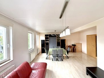 AXHOME IMMO vous propose ce bel appartement d'environ 95 m² à Gasperich, situé au 2 étage.

Proche de toutes les commodités, il est idéal pour un premier achat.

L'appartement, situé au 2 étage, se compose comme suit :

2 étage :

- Hall d'entrée
- Escalier
- Séjour et salle à manger d'environ 30 m²
- Cuisine équipée séparée
- 1 salle de bains avec WC
- 1 WC séparé
- 1 grande chambre
- 1 chambre d'enfant
- 1 petite chambre/bureau

S'ajoutent à cela :
- Une cave
- Une place de parking en location

Atouts :

- Passeport énergétique D-F
- Situation calme
- 3 chambres
- Disponible rapidement

Bâtiment soumis au bail emphytéose.

Pour plus d'informations, n'hésitez pas à nous contacter :
- Par téléphone : +352 691911993 Roberto Alex
- Par e-mail : info@axhome.lu

Nous restons également à votre entière disposition si vous souhaitez vendre ou louer votre bien. Nous prenons en charge toutes les démarches administratives liées à votre bien immobilier.

Nous sommes également disponibles pour des estimations gratuites.

 ---------- 
AXHOME IMMO bietet Ihnen diese schöne ca. 95 m² große Wohnung in Gasperich, im 2. Stock gelegen.

In der Nähe aller Annehmlichkeiten, ideal für Ihren ersten Kauf.

Die Wohnung im 2. Stock besteht wie folgt:

2. Stock:

- Eingangsbereich
- Treppe
- Wohnzimmer und Esszimmer ca. 30 m²
- Separate Einbauküche
- 1 Badezimmer mit WC
- 1 separates WC
- 1 großes Schlafzimmer
- 1 Kinderzimmer
- 1 kleines Büro-/Schlafzimmer

Dazu gehören:
- Ein Keller
- Ein gemieteter Parkplatz

Vorteile:

- Energiepass D-F
- Ruhige Lage
- 3 Schlafzimmer
- Schnell verfügbar

Gebäude unterliegt dem Erbbaurecht.

Für weitere Informationen zögern Sie nicht, uns zu kontaktieren:
- Telefonisch: +352 691911993 Roberto Alex
- Per E-Mail: info@axhome.lu

Wir stehen auch zu Ihrer Verfügung, wenn Sie Ihre Immobilie verkaufen oder vermieten möchten. Wir kümmern uns um alle administrativen Schritte im Zusammenhang mit Ihrer Immobilie.

Wir sind auch für kostenlose Schätzungen verfügbar.

 ---------- 
AXHOME IMMO offers you this beautiful apartment of about 95 m² in Gasperich, located on the 2nd floor.nnClose to all amenities, it is ideal for a first purchase.nnThe apartment, located on the 2nd floor, consists of: nn2nd floor:nn- Entrance halln- Staircasen- Living and dining room of about 30 m²n- Separate equipped kitchenn- 1 bathroom with WCn- 1 separate WCn- 1 large bedroomn- 1 child's roomn- 1 small bedroom/officennIn addition:n- A cellarn- A parking space for rentnnAssets:nn- Energy passport D-Fn- Quiet locationn- 3 bedroomsn- Available quicklynnBuilding subject to emphyteusis lease.nnFor more information, do not hesitate to contact us: n- By phone: +352 691911993 Roberto Alexn- By email: info@axhome.lunnWe also remain at your entire disposal if you wish to sell or rent your property. We take care of all administrative procedures related to your real estate.nnWe are also available for free estimates.

 ---------- 
AXHOME IMMO proposéiert Iech dëst schéint Appartement vun ongeféier 95 m² zu Gasperich, am 2. Stack läit.

Néi bei all d’Noutwendegkeeten, ideal fir en éischte Kaf.

Den Appartement am 2. Stack ass wéi follegt opgedeelt :

2. Stack :

- Entrée
- Trap
- Wunn- an Iesszëmmer vun ongeféier 30 m²
- Separat ausgestatt Kuch
- 1 Buedzëmmer mat WC
- 1 separat WC
- 1 grouss Schlofzëmmer
- 1 Kannerzëmmer
- 1 klengt Schlofzëmmer/Büro

Dobäi kënnt :
- Eng Keller
- Eng Parkingplaz fir d’Loun

Virdeeler :

- Energiepass D-F
- Roueg Lag
- 3 Schlofzëmmer
- Schnell disponibel

Gebai ënnerhalb vun engem Emphytéose-Arrêtementsvertrag.

Fir weider Informatiounen, zéckt net eis ze kontaktéieren :
- Telefonesch: +352 691911993 Roberto Alex
- E-Mail: info@axhome.lu

Mir stinn och zu Ärer Verfügung, wann Dir wëllt Äre Besëtz verkaaft oder loune. Mir iwwerhuelen all administrativ Schrëtt ronderëm Äre Immobilien.

Mir sinn och fir gratis Schätzunge disponibel.