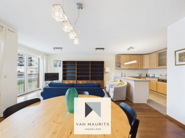 Cet appartement idéalement situé au cœur de Limpertsberg (51A, av. Pasteur), en retrait de la rue principale, à deux pas des commerces et des services du quartier, se situe au 1er étage d'une résidence moderne. Il est loué meublé et présente une surface habitable de ± 66 m² plus 3 m² de balcon.

Il se compose comme suit :

un salon/cuisine ouverte de ± 38 m² (+ balcon de ± 3 m²), ensuite une chambre de ± 18 m² et une salle de bain de ± 6 m² (douche, baignoire, lavabo, wc, machine à laver et sèche-linge).

Une cave privative et un emplacement dans le sous-sol de la résidence complètent l'offre.

Détails complémentaires :

- Situation à proximité des services et des commerces ;
- Balcon ;
- Vue dégagée sur la verdure ;
- Situation calme ;
- Arrêt de bus à 50 m ;
- Charges comprises ;
- Garage et cave ;
- Meublé, en très bon état.

Agent responsable : Katia Gravière au 661 33 29 82 ou katia@vanmaurits.lu