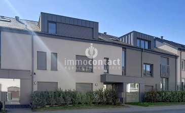 Magnifique appartement situé à Canach, à proximité de Luxembourg-Kirchberg.

Idéalement localisé, il se trouve à moins de 2 minutes d'un arrêt de bus.

Récent, moderne et baigné de lumière, cet appartement saura vous séduire par ses prestations et son agencement fonctionnel.

D’une surface habitable d’environ 57 m², il se compose comme suit :

- Hall d’entrée
- Séjour lumineux avec accès à une belle terrasse orientée plein sud
- Cuisine équipée ouverte
- 1 chambre à coucher avec accès à un jardin privatif
Débarras avec espace buanderie et rangement
- Salle de bain avec douche et WC

À savoir :

- Location idéale pour un couple
- Bail d’un an renouvelable
- Caution équivalente à 2 mois de loyer

Pour toute information complémentaire ou pour organiser une visite, n’hésitez pas à nous contacter au +352 621 758 643.

 ---------- 
Beautiful apartment located in Canach, close to Luxembourg-Kirchberg.

Ideally situated, it is less than 2 minutes from a bus stop.

Recent, modern, and filled with natural light, this apartment will charm you with its features and functional layout.

With a living area of approximately 57 m², it is composed as follows:

- Entrance hall
- Bright living room with access to a beautiful south-facing terrace
- Open fully equipped kitchen
- 1 bedroom with access to a private garden
- Storage room with laundry area and storage space
- Bathroom with shower and toilet

Additional information:

- Ideal rental for a couple
- One-year lease, renewable
- Security deposit equivalent to 2 months’ rent

For any further information or to arrange a viewing, please do not hesitate to contact us at +352 621 758 643.