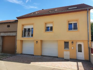 BELARDIMMO vous propose un appartement neuf de 65 m² situé à EVANGE (BREISTROFF-LA-GRANDE) dans un quartier très calme à 10 km de Mondorf-les-bains (LUXEMBOURG). 

Cet appartement partiellement mansardée est composé de :

- 1 cuisine ouverte équipée donnant sur séjour
- 1 grande salle de douche
- 1 chambre
- 1 place de parking extérieur

possibilité de branchement de machine à laver et sèche-linge dans l'appartement même.

L'appartement se trouve dans une petite résidence de 4 appartements. Il a été renouvelé récemment et n'a pas encore été habité. 

L'appartement est disponible de suite. 

Pour plus d'informations, veuillez nous contacter au  352 26 54 31 48 ou au  352 661572502.


Ref agence :CC006C