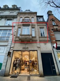 *** EXCLUSIVITÉ ***

Dans la zone piétonne de Esch-sur-Alzette, à proximité de tous les commerces, HT Immobilier vous propose cet appartement avec terrasse au plein cœur de la ville. 

Idéal pour un couple, cet appartement vous offre un spacieux et lumineux living, une cuisine séparée ainsi qu'une salle de douche.

Plus d'informations : info@htimmo.lu - Tél : 24 55 92 78