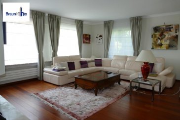 Maison individuelle d\'une surface de 210m2 sur un terrain de 9ares.<br>Elle comprend: Au sous-sol: garage pour 2 voitures, 3 caves, local technique, buanderie.   RDC - Hall d\'entrée, salon-salle à manger d\'une surface de 50m2(parquet) avec accès sur une terrasse de 55m2 et un jardin, une cuisine équipée, wc séparé, une chambre à coucher. Au 1èr étage: 4 chambres à coucher, 2 salle de bains, une salle de douche.  <br>La maison est en très bon état. Alarme, triple vitrage de sécurité, maisonnette dans le jardin.  Situation: calme.    <br />Ref agence :2109707