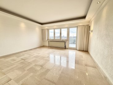 LUXEMBOURG-BONNEVOIE, 749.000 Euros

Appartement au 4ième et dernier étage avec ascenseur situé au calme avec balcons des deux côtés.

Près de toutes commodités et accessibilité.

RDCH:
Grand garage avec électricité et eau(Box fermé /26,80m2) et emplacement extérieur devant / cave (+-9,44m2)

4ième étage:
Vaste hall d'entrée (+-13m2), living-salle à manger (+-22,50m2) avec accès balcon devant (+-12,20m2) avec marquise, cuisine équipée indépendante (+-5,20m2) avec accès balcon à l'arrière (+-15,80m2), 2 chambres à coucher (+-16,80m2 / +-12m2) dont une avec accès balcon à l'arrière, salle de douche (+-3,60m2), WC séparé

Équipements:
Dalles en Béton, Double vitrage PVC avec volets électriques, Chauffage Gaz aux radiateurs (2015), Sanitaire (2005), climatisation (2024), stores solaires, marquise sur chaque terrasse, porte d'entrée armée

Super Affaire à saisir...

***HERBY IMMO = MEILLEURS PRIX DU MARCHE***

(Herby Immo vous garantit le prix d'achat le moins cher du marché)

(Communiquez-nous un bien immobilier à Herby Immo A Vendre ou A Louer et GAGNEZ Facilement de l'argent)