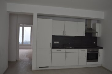 
Info : 691 384 190 / 691 262 919 ; Email : info@immo-aba.lu
Très belle résidence vis-à-vis de la Gare d'Esch-sur-Alzette. 
Première location / Occupation,
Appartement de 3 chambres, 
Salon / salle à manger / cuisine ouverte,
Salle de bains / salle de douche,
WC séparé, 
Ascenseur,
Possibilité de louer une place de parking / garage au sous-sol.