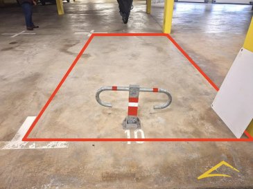 L’agence IMMO LORENA de Pétange vous propose UN EMPLACEMENT INTÉRIEURS DE 12,50 M² À VENDRE À LAMADELAINE.

PRIX UNITAIRE : 31000 €

L'EMPLACEMENT SE TROUVE À LA ROUTE DE LUXEMBOURG, L-4873 LAMADELAINE.  
Dans cette résidence, il n'y a jamais eu d'inondations !

Aucun frais d’agence pour le futur acquéreur.

Pour tout contact :  
Joanna RICKAL : 621 36 56 40  
Vitor Pires : 691 761 110

L’agence IMMO LORENA est à votre disposition pour toutes vos recherches ainsi que pour vos transactions de LOCATIONS ET VENTES au Luxembourg, en France et en Belgique.