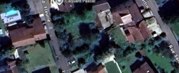 Terrain - 830m ². Exclusivité !  à LONGWY-HAUT, secteur Tivoli, situé dans une impasse, un terrain constructible de 08a30ca (830m²) composé de deux parcelles de 04a15ca (possibilité d'acheter l'ensemble et de revendre 1 parcelle), viabilisée en eau, réseau électrique proche

Pour informations et visites: Rocco PANETTA au 06 88 56 77 94 (message si répondeur)

Les informations sur les risques auxquels ce bien est exposé sont disponibles sur le site Géorisques : www.georisques.gouv.fr