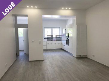 A.S. Real Estate vous propose à la location ce bel appartement entièrement rénové situé au premier étage d'une petite copropriété de quatre logements au Centre-Ville d'Esch-sur-Alzette.

Celui-ci est composé d'un living de +/- 20m², d'un espace cuisine de +/- 10m² entièrement aménagée et équipée en électroménager, d'un hall de nuit desservant deux grandes chambres de +/- 16m² et +/- 11.40m², d'une salle de douche de +/- 6m² équipée d'une cabine de douche, d'un lavabo sur meuble avec miroir, d'un w.c. et d'un espace buanderie de +/- 2m².

Ce bien est complété d'une cave privative et d'un petit espace privatif pouvant être utilisé comme débarras.

Pour de plus amples informations ou pour convenir d'une visite, n'hésitez pas à nous contacter au (+352) 621 274 674 / 621 273 737 ou à info@as-estate.lu 
