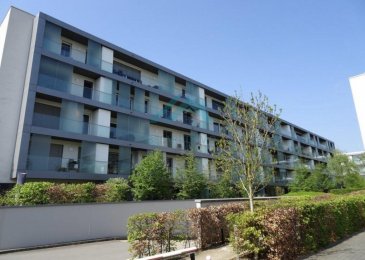 Belardimmo vous propose  un magnifique appartement dans la résidence les Etangs, construite en 2014 ( encore garantie décennale) à Mondorf-les-Bains bains. L'appartement fait 65 m² habitable et est situé au 3eme étage avec ascenseur.
Il est composé comme suit:

- Hall d'entrée
- WC séparé
- Grande cuisine équipée avec ilot
- Salon/Séjour avec accès au balcon
- Une chambre avec accès à la salle de bain avec Toilette

L'appartement dispose d'une place privative ainsi que d'une cave au sous sol sécurisé.

Pour plus d'informations veuillez contacter Monsieur David Kempf au 00 352 621 631 841 ou par mail david.kempf16@gmail.com