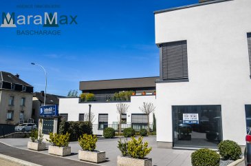 L'agence immobilière MaraMax s.à.r.l vous propose un commerce d'une surface de 251,05m2 au rez-de-chaussée d'une nouvelle résidence à Bascharage.

Le commerce dispose d'une terrasse de +/- 59,48m2 ainsi que des parkings derrière la résidence.
A ceci s'ajoute une réserve de 38,65m2.

Données techniques de la résidence:

Gratifiée de son passeport énergétique B/B, la résidence garantira un placement sûr pour le futur, grâce à sa qualité d'exécution, son emplacement et son architecture résolument moderne. L'ensemble de ses paramètres est défini dans le cahier des charges de la construction selon le type envisagé. TVA récupérable.

Grace à sa situation géographique optimale, le commerce se trouve dans un quartier calme, proche de toutes commodités, comme arrêts de bus, supermarchés, stations d'essence, etc.

Pour plus d'informations par rapport à ce joli commerce, n'hésitez pas à nous contacter.
Disponibilité: A convenir