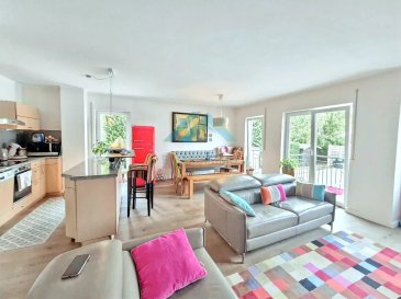 BELARDIMMO vous propose de découvrir cet appartement spacieux de 74 m² situé à Mondorf-les-Bains, offrant un espace de vie confortable avec deux chambres et cinq pièces bien aménagées.

Avec ses espaces bien agencés, ses deux chambres et un total de cinq pièces, cet espace lumineux est idéal pour une famille ou un couple souhaitant s’installer dans une région paisible. 
Ce bien dispose d'une cuisine ouverte, parfaitement intégrée au salon spacieux, avec accès à un balcon, idéale pour des moments de convivialité.

L'immeuble est pourvu d’un ascenseur facilitant l’accès à la cave ainsi qu’à une buanderie commune pour votre plus grand confort.

L’appartement dispose également d’un garage/box fermé pour votre voiture.

Cette propriété de 8 appartements, allie charme et praticité, constituant un choix idéal pour ceux qui recherchent un lieu de vie à la fois fonctionnel et agréable.

Pour toutes informations ou pour une visite de ce bien, veuillez contacter par téléphone  Monsieur Belardi au +352 621367853

 ---------- 
BELARDIMMO bietet Ihnen diese geräumige Wohnung von 74 m² in Mondorf-les-Bains an. Sie bietet einen komfortablen Wohnbereich mit zwei Schlafzimmern und fünf gut ausgestatteten Zimmern.

Mit seinen gut aufgeteilten Räumen, zwei Schlafzimmern und insgesamt fünf Zimmern ist dieser helle Raum ideal für eine Familie oder ein Paar, das sich in einer friedlichen Gegend niederlassen möchte.
Diese Immobilie verfügt über eine offene Küche, die perfekt in das geräumige Wohnzimmer integriert ist und Zugang zu einem Balkon hat, der sich ideal für gesellige Stunden eignet.

Das Gebäude verfügt über einen Aufzug, der den Zugang zum Keller sowie zu einer gemeinsamen Waschküche für Ihren Komfort erleichtert.

Die Wohnung verfügt außerdem über eine geschlossene Garage/Box für Ihr Auto.

Diese Immobilie mit 8 Apartments vereint Charme und Zweckmäßigkeit und ist die ideale Wahl für alle, die nach einem funktionalen und angenehmen Ort zum Leben suchen.

Für weitere Informationen oder eine Besichtigung dieser Immobilie kontaktieren Sie bitte Herrn Belardi unter +352 621367853.

 ---------- 
BELARDIMMO invites you to discover this spacious 74 m² apartment in Mondorf-les-Bains, offering comfortable living space with two bedrooms and five well-appointed rooms.

With its well-appointed spaces, two bedrooms and a total of five rooms, this bright space is ideal for a family or couple looking to settle down in a peaceful area.
This property features an open kitchen, perfectly integrated into the spacious living room, with access to a balcony, ideal for moments of conviviality.

The building is equipped with an elevator for easy access to the cellar and a shared laundry room for your convenience.

The apartment also has a closed garage/box for your car.

This 8-apartment property combines charm and practicality, making it an ideal choice for those looking for a functional yet pleasant place to live.

For further information or to arrange a viewing of this property, please contact Mr. Belardi by telephone on +352 621367853