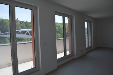VUE MAGNIFIQUE
Possibilité d'acheter l'appartement.
Cuisine équipée neuve.
Appartement traversant au dernier étage avec ascenseur. Possibilité de louer cave et/ou garage au sous-sol.
INFO : 691 262 919 / 691 384 190
EMAIL : info@immo-aba.lu