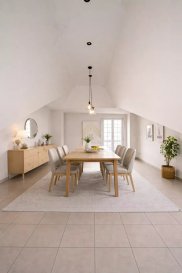 Au cœur d’une copropriété sécurisée au cachet authentique, où la pierre raconte une histoire, ce duplex de 160 m² au sol, incarne un art de vivre rare, avec ses hauteurs sous plafonds de presque 5 mètres et sa terrasse de plus de 20m2.

Dès l’entrée, le premier niveau dévoile des volumes chaleureux et conviviaux. Le salon-séjour s’ouvre sur l’extérieur et invite à la détente, tandis que la cuisine, prolongée par une salle à manger, devient un véritable lieu de partage. Une grande chambre ainsi qu'une salle de douche, des toilettes séparées et un espace cellier, complètent ce niveau pensé pour le quotidien.

À l’étage, le second niveau accueille 2 chambres, offrant confort et modularité pour une vie de famille ou pour recevoir en toute sérénité. Une salle de bains avec WC, ainsi qu'un espace dressing, viennent parfaire l’ensemble.

À l’extérieur, le bien révèle toute sa singularité : une terrasse dans le prolongement de la cuisine et salon, véritable cocon propice aux instants suspendus. Un espace rare, où l’on savoure le calme tout en restant à au cœur de la ville.

Une cave vient compléter les prestations de ce bien.

Idéalement situé en centre ville, à seulement 5 minutes du centre-ville et de la gare, ce duplex séduira les amateurs de lieux de vie atypiques, conjuguant charme et douceur de vivre.

POUR RÉSUMER : DUPLEX AVEC TERRASSE EN CENTRE VILLE

- Hall entrée
- Salon Séjour
- Cuisine équipée indépendante
- Terrasse
- 2 salles d'eau avec WC
- 3 grandes chambres
- dressing 
- cellier
- cave

Nous restons à votre disposition pour tout renseignement complémentaire ou visite des lieux au 28 66 39 1.

Les prix s'entendent frais d'agence + TVA inclus.

 ---------- 
Im Herzen einer sicheren Eigentümergemeinschaft mit authentischem Charakter, wo der Stein eine Geschichte erzählt, verkörpert dieses 160 m² große Duplex ein seltenes Lebensgefühl, mit einer Deckenhöhe von fast 5 Metern und einer über 20 m² großen Terrasse.

Schon beim Betreten offenbart die erste Ebene warme und einladende Räume. Das Wohnzimmer öffnet sich nach draußen und lädt zur Entspannung ein, während die Küche, die durch ein Esszimmer erweitert wird, zu einem echten Gemeinschaftsraum wird. Ein großes Schlafzimmer sowie ein Duschbad, separate Toiletten und ein Hauswirtschaftsraum ergänzen diese Ebene, die für den Alltag gedacht ist.

Im Obergeschoss befinden sich 2 Schlafzimmer, die Komfort und Flexibilität für Familienleben oder Gäste bieten. Ein Badezimmer mit WC und ein Ankleideraum vervollständigen das Gesamtbild.

Draußen zeigt die Immobilie ihre Einzigartigkeit: eine Terrasse, die sich an die Küche und das Wohnzimmer anschließt, ein echtes Refugium für magische Momente. Ein seltener Raum, in dem man die Ruhe genießt und gleichzeitig im Herzen der Stadt bleibt.

Ein Keller runden die Ausstattungsmerkmale dieses Objekts ab.

Ideal im Stadtzentrum gelegen, nur 5 Minuten vom Stadtzentrum und dem Bahnhof entfernt, wird dieses Duplex Liebhaber ungewöhnlicher Wohnorte begeistern, die Charme und Lebensfreude verbinden.

ZUSAMMENFASSUNG: DUPLEX MIT TERRASSE IM STADTZENTRUM

- Eingangsbereich
- Wohnzimmer
- Unabhängige, ausgestattete Küche
- Terrasse
- 2 Duschbäder mit WC
- 3 große Schlafzimmer
- Ankleideraum
- Hauswirtschaftsraum
- Keller

Wir stehen für weitere Informationen oder Ortsbesichtigungen unter der Nummer 28 66 39 1 gern zur Verfügung.

Die Preise verstehen sich inklusive Maklerhonorar + MwSt.

 ---------- 
In the heart of a secure condominium with authentic charm, where stone tells a story, this duplex of 160 m² on the ground, embodies a rare way of living, with ceiling heights of almost 5 meters and a terrace of over 20m2.

From the entrance, the first level reveals warm and friendly volumes. The living room opens to the outside and invites relaxation, while the kitchen, extended by a dining room, becomes a true sharing space. A large bedroom as well as a shower room, separate toilets, and a utility room complete this level designed for daily life.

Upstairs, the second level hosts 2 bedrooms, offering comfort and versatility for family life or entertaining in serenity. A bathroom with WC, as well as a dressing area, complete the overall.

Outside, the property reveals all its uniqueness: a terrace extending from the kitchen and living room, a true cocoon conducive to suspended moments. A rare space, where one enjoys peace while remaining in the heart of the city.

A cellar complements the amenities of this property.

Ideally located in the city center, only 5 minutes from the town center and the station, this duplex will appeal to lovers of atypical living spaces, combining charm and the sweetness of life.

TO SUMMARIZE: DUPLEX WITH TERRACE IN THE CITY CENTER

- Entrance hall
- Living room
- Independent equipped kitchen
- Terrace
- 2 bathrooms with WC
- 3 large bedrooms
- Dressing room
- Cellar
- cellar

We remain at your disposal for any further information or visits at 28 66 39 1.

Prices include agency fees + VAT.