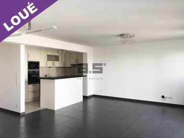 A.S. Real Estate vous propose un bel appartement de +/- 79m² avec balcon situé au premier étage d'une résidence de sept logements, à proximité de toutes commodités, à 20 mètres d'un arrêt de bus et à 15 minutes à pied du centre et de la gare de Schifflange.

Celui-ci se compose d'un hall d'entrée doté d'une porte d'entrée de sécurité, d'une cuisine entièrement équipée de +/- 7.50m² ouverte sur un living de +/- 30m² avec accès à un balcon de +/- 6.50m², d'une chambre de +/- 14.80m² avec un grand placard intégré et une seconde de +/- 10m², d'une salle de douche de +/- 4m² équipée d'une cabine de douche, d'une vasque avec rangement à tiroir, d'un w.c et d'un w.c séparé aménagé d'un placard.

Ce bien est complété d'une grande cave de +/- 7m² et d'un grand garage fermé avec porte motorisée de +/- 20m² .

Pour de plus amples informations ou pour convenir d'une visite, n'hésitez pas à nous contacter au (+352) 621 274 674 / 2776 4776 ou par email à info@as-estate.lu.