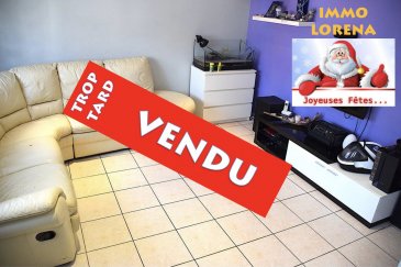 L'agence IMMO LORENA de Pétange a choisi pour vous un appartement avec 3 chambres situé Obercorn de 87 m2 habitables au 2ème étage sans ascenseur, à proximité des commerces, transports en commun et toutes commodités,

Il se compose comme suit:

- Un hall d'entrée de 9,474 m2
- Une cuisine toute équipée ouverte de 15,3 m2 amenant au salon de 14,7 m2
- Une belle chambre de 15,49  m2
- Une deuxième chambre de 14,10 m2 
- Une troisième chambre de 9,7 m2 (qui n'est pas inscrit au cadastre ) - Une belle salle de bain faisant 4,96 m2
- Un petit Wc séparé de 1,12 m2
- Très grande et spacieuse cave privative de 17 m2 

CARACTERISTIQUES DE L'APPARTEMENT:
- Double vitrage de 2000 
- Volets électriques 
- Proche de toutes commodités, train, bus et du centre ville
- Petite copropriété de 4 unités
- Une terrasse commune
- Grande cave de 17 m2

A VOIR ABSOLUMENT!!!!

Pour tout contact:
Joanna RICKAL: +352 621 36 56 40
Vitor Pires:+352 691 761 110
Kevin Dos Santos: +352 691 318 013

L'agence ImmoLorena est à votre disposition pour toutes vos recherches ainsi que pour vos transactions LOCATIONS ET VENTES au Luxembourg, en France et en Belgique. Nous sommes également ouverts les samedis de 10h à 19h sans interruption.