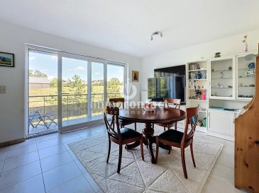 Découvrez ce superbe appartement de +/− 85m², idéalement situé dans la belle commune de Weiler-la-Tour.

Ce logement est idéal pour profiter d'une vie paisible et confortable, avec sa terrasse orientée à l'arrière de la résidence, offrant une vue imprenable et dégagée.

Localisation idéale, situé dans un quartier très calme, à seulement 2 minutes de l'école primaire et des arrêts de bus

Description de l'appartement :

- Vaste hall d'entrée 
- Salon lumineux 
- Salle à manger baignée de lumière naturelle donnant accès à la terrasse
- Cuisine équipée individuelle
- 2 chambres à coucher 
- Salle de bain avec douche et toilettes.
- WC séparé

Dispose également de 2 places de parking intérieur et une cave.

Disponible à l'acte.

Visites possible en semaine et le samedi.

Ne manquez pas cette opportunité unique d'acquérir un charmant appartement à Weiler-la-Tour

Pour toute information ou pour organiser une visite, contactez-moi au +352 621 758 643.

Estimation de votre bien rapide et gratuite sous 48h, contactez-nous au +352 26 311 992 ou par email à info@immocontact.lu.<br /><br /> ---------- <br />Discover this superb 85m² flat, ideally located in the beautiful commune of Weiler-la-Tour.

This flat is ideal for enjoying a peaceful, comfortable life, with its terrace facing the rear of the residence, offering uninterrupted, unobstructed views.

Ideal location, situated in a very quiet area, just 2 minutes from the primary school and bus stops.

Description of the flat:

- Large entrance hall 
- Bright living room 
- Dining room bathed in natural light with access to the terrace
- Separate fitted kitchen
- 2 bedrooms 
- Bathroom with shower and toilet
- Separate WC

It also has 2 indoor parking spaces and a cellar.

Available for sale.

Visits possible during the week and on Saturdays.

Don't miss this unique opportunity to acquire a charming flat in Weiler-la-Tour.

For further information or to arrange a viewing, please contact me on +352 621 758 643.

For a fast, free valuation of your property within 48 hours, contact us on +352 26 311 992 or by email at info@immocontact.lu.