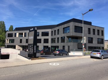 *****B&C Immobilière vous propose à la location*****

Dans un tout nouveau bâtiment certifié BREEAM (équivalent HQE), ces nouveaux bureaux hauts de gamme équipés de 23 places de parking privatives.

Situés au premier étage, ces locaux neufs et très lumineux vous seront délivrés bruts et vous aurez donc la possibilité de personnaliser tout l'aménagement intérieur, tant au niveau des cellules que sur le choix des matériaux.

Un bâtiment moderne : 

= Utilisation de l’eau de pluie
= Des équipements à votre mesure
= Une répartition efficace de la température là où elle est nécessaire
= Des éclairages exactement calculés pour un maximum de confort et un minimum de dépenses

N'hésitez pas à nous contacter si vous êtes à la recherche de ce type de produits.


Charges très faibles 2,50€ /m2 HT

