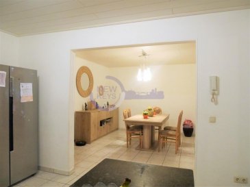 *** Sous Compromis *** New keys vous propose à la vente ce bel appartement de +/- 94m2 situé au RDC d'une copropriété bien entretenue de seulement 2 unités, au coeur du paisible village de Altwies (commune de Mondorf-les-bains).

L'appartement se se compose de la manière suivante:

Hall d'entrée 
Cuisine équipée ouverte et équipée
Salle à manger 
Séjour avec accès sur une belle terrasse d'environ 27m2
Salle de bain spacieuse avec toillettes
2 chambres (+/- 10 m2 et +/- 14m2)
Buanderie privative

Pour compléter ce bien vous profiterez à titre privatif agréable jardin privé cloturé d'environ 22m2, et d'une cave. 
Facilités de parking devant l'appartement.

Proche de toutes les commodités (supermarchés, crèches, parcs, centre thermal ...), l'appartement profite d'un environnement offrant une agréable qualité de vie.

Pour plus d'informations et /ou visites, veuillez nous contacter au 27 99 86 23 ou par email à l'adresse info@newkeys.lu