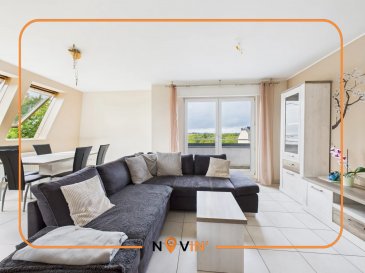 Staus Léon et Novin' Real Estate vous présentent ce charmant appartement d'environ 87 m2 habitables, situé au dernier étage d'une résidence avec ascenseur à Frisange. Grâce à son orientation sud-ouest, il bénéficie d'une belle luminosité naturelle dans toutes les pièces principales.

Disposition intérieure :

L'entrée s'ouvre sur un hall spacieux qui distribue les différentes pièces. 

L'espace de vie principal se compose d'un vaste séjour avec une cuisine ouverte équipée, pour une superficie totale d'environ 50 m2. Cet espace donne accès à une terrasse privative d'environ 2,85 m2, orientée sud-ouest.

La cuisine, entièrement neuve (installée en 2024), comprend un four, des plaques à induction, un réfrigérateur, un congélateur et un lave-vaisselle.

La partie nuit comprend deux chambres, mesurant respectivement environ 16 m2 et 11 m2. Une salle de bains complète l'ensemble avec baignoire, douche et meuble vasque. Un WC séparé vient compléter cet appartement.

Annexes et informations complémentaires :

Une cave privative d'environ 5,7 m2 est incluse, avec raccordement pour une machine à laver. 

Possibilité de louer un emplacement de stationnement intérieur au prix de 150 euros par mois. 

A propos de Frisange :

Située dans le sud du Luxembourg, Frisange est une localité recherchée qui séduit par sa situation stratégique proche de la frontière française. Elle fait partie du canton d'Esch-sur-Alzette et offre toutes les commodités utiles, comme des écoles, commerces, services communaux et espaces verts. 

Visites et informations, contactez :
Novin' Real Estate / Staus Léon / +352.26.19.21.1

 ---------- 
Staus Leon und Novin Real Estate präsentieren Ihnen eine charmante Wohnung mit einer Wohnfläche von etwa 87qm. Die Wohnung befindet sich im obersten Stockwerk einer Residenz mit Aufzug in Frisange. Dank ihrer Südwestlage ist sie sehr hell und sonnig.

Raumaufteilung

Der Eingangsbereich führt in einen geräumigen Flur, von dem alle Räume zugänglich sind. Der Hauptwohnbereich besteht aus einem großzügigen Wohn und Esszimmer mit offener, voll ausgestatteter Küche mit einer Gesamtfläche von etwa 50qm. Von hier aus hat man Zugang zu einer privaten Terrasse von ca. 2,85qm, die nach Südwesten ausgerichtet ist.

Die Küche ist neu (Einbaujahr 2024) und ausgestattet mit Backofen, Induktionskochfeld, Kühlschrank, Gefrierschrank und Geschirrspüler.

Der Schlafbereich umfasst zwei Schlafzimmer mit etwa 16qm und 11qm. Das Badezimmer verfügt über eine Badewanne, eine Dusche und ein Waschbecken. Zusätzlich gibt es ein separates WC.

Nebenräume und weitere Informationen

Ein privater Kellerraum von etwa 5,7qm mit Waschmaschinenanschluss ist im Mietpreis enthalten. Ein Innenstellplatz kann optional für 150 Euro pro Monat angemietet werden.

Zur Lage Frisange

Frisange liegt im Süden Luxemburgs nahe der französischen Grenze und gehört zum Kanton Esch sur Alzette. Die Gemeinde bietet zahlreiche Annehmlichkeiten wie Schulen, Geschäfte, kommunale Dienste und Grünflächen. Die Lage ist ruhig und gleichzeitig verkehrsgünstig.

Besichtigungen und Informationen
Novin' Real Estate / Staus Leon / Telefon +352.26.19.21.1

 ---------- 
Staus Leon and Novin Real Estate present this charming apartment of approximately 87 sqm of living space, located on the top floor of a residence with elevator in Frisange. Thanks to its southwest orientation, the property benefits from excellent natural light in all main rooms.

Layout

The entrance opens onto a spacious hallway that leads to all rooms.

The main living area consists of a large living and dining space with an open, fully equipped kitchen, for a total area of around 50 sqm. This space provides access to a private terrace of approximately 2.85 sqm, facing southwest.

The kitchen, installed in 2024, is brand new and equipped with an oven, induction hobs, refrigerator, freezer, and dishwasher.

The night area includes two bedrooms of approximately 16 sqm and 11 sqm. A full bathroom with bathtub, walk-in shower, and sink completes the apartment. A separate toilet is also available.

Additional features

The apartment comes with a private cellar of around 5.7 sqm, with connection for a washing machine.
There is an option to rent an indoor parking space for 150 euros per month.

About Frisange

Frisange is located in southern Luxembourg, near the French border. It is part of the canton of Esch-sur-Alzette and offers all essential amenities such as schools, shops, municipal services, and green spaces.

For visits and further information, please contact
Novin' Real Estate / Staus Leon / +352.26.19.21.1