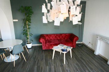Espace coworking ou espace bureau pour société à louer. Possibilité d'avoir place de stockage en plus. Tarifs selon besoin. Possibilité court terme. Pas de commission.