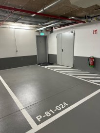 FR: DISPONIBLE IMMEDIATEMENT (location au mois)
Tanamea vous propose une place de parking (avec prise pour voitures électriques) à louer à Kirchberg complexe Media Bay

La commission de location de 1 mois de loyer +TVA est à charge du locataire et du propriétaire (50/50). Elle est due à la signature du bail. 


EN: AVAILABLE IMMEDIATELY (monthly rental)
Tanamea offers you a parking space (with plug for electric cars) for rent in Kirchberg Media Bay

The rental commission of 0,5 month rent +VAT is payable by the tenant. It is due on the date of the signing of the lease.