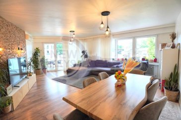 New Keys vous propose ce superbe appartement entièrement rénové de 3 chambres, idéalement situé au 2áµ‰ étage d’une résidence soignée avec ascenseur.

Nichée dans un environnement paisible et recherché, cette propriété bénéficie d’un emplacement privilégié, à proximité immédiate des commerces, écoles, transports en commun et de toutes les commodités essentielles.

Élégant, lumineux et parfaitement agencé, l’appartement  se compose comme suit :

- Hall d’entrée ;
- Spacieux séjour baigné de lumière, comprenant salon et salle à manger, avec accès à un balcon ;
- Cuisine séparée entièrement équipée, avec un second balcon ;
- Trois chambres à coucher, dont une élégante suite parentale avec dressing et accès balcon
- Salle de douche avec WC
- Buanderie privative intégrée

Ce bien est complété par un garage fermé (box) ainsi qu’une cave privative, offrant un confort de vie optimal.

N'hésitez pas à nous contacter au 27 99 86 23 ou 661 120 388 ou par mail info@newkeys.lu pour plus d'informations ou une éventuelle visite.

Les prix s'entendent frais d'agence inclus dans le prix et payable par le vendeur.

Nous recherchons en permanence pour la vente et pour la location, des appartements, maisons, terrains à bâtir pour notre clientèle déjà existante.

N'hésitez pas à nous contacter si vous avez un bien pour la vente ou la location.
Estimation gratuite.

**** Découvrez tous nos autres biens sur notre site **** www.newkeys.lu