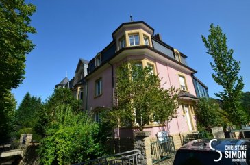 Bureau de 13 m2 surface utile à louer à Echternach à 5 minutes du centre-ville, des commerces et du lac.<br><br>Système d\'alarme<br>Disponibilité immédiate<br>Conditions:<br>Caution 3 mois de loyer<br>1 mois pour l\'agence plus 17 % de Tva<br>1 mois de loyer en avance.<br>Si vous êtes intéressés, envoyez un mail avec vos coordonnés à cs@christinesimon.lu<br />Ref agence :5338660