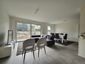 APPARTEMENT NON-MEUBLÉ

DALPA vous propose en location, ce lumineux appartement avec 2 chambres à coucher de 80 m², avec un beau balcon de 11,50 m² situé à Hesperange. 

Disponibilité : 1er juin 2025

L'objet se situe au : 10-12, Allée de la Jeunesse sacrifiée, L-5863 Hesperange

Situé au 1er étage, l'appartement se compose comme suit : 
- 1 séjour avec cuisine ouverte donnant accès au balcon
- 2 chambres à coucher avec accès au balcon
- 1 salle de douche avec WC et double lavabo
- 1 WC séparé
- 1 cave

Un emplacement intérieur complète ce bel ensemble. 

Situé à quelques pas du grand parc de Hesperange, un quartier résidentiel calme et multiculturel avec une qualité de vie considérable. Par ses accès faciles et proches des connexions de transports publics, autoroutes, nombreux commerces à proximité et ses espaces verts.

Nous sommes à votre entière disposition pour tous renseignements complémentaires ou visites des lieux. Veuillez nous contacter sous le numéro + 352 621 469 311 ou par mail sur info@dalpa.lu

Si vous souhaitez vendre ou louer votre bien, nous mettons à votre disposition notre professionnalisme, savoir-faire ainsi que notre qualité de service. Nous vous proposons des estimations rapides, gratuites et réalistes.