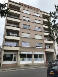 Appartement :

- Hall d'entrée
- Cuisine 
- Salon
- Living
- 1 chambre à coucher
- Salle de bains

- Cave

- Buanderie Commune

Nous vous invitons à nous rendre visite ou contacter l'un de nos commerciaux pour plus d'informations.

Mr. Marc Risch 621210333

Mr. Moura Jemp 621216646


Les surfaces et superficies sont indicatives

Rejoignez-nous sur Facebook : Newjomar Belval