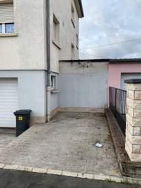 Immo Comilo vous propose en exclusivité

1 Emplacement pour voiture  à  Esch sur Alzette 

prix de vente 11000  euros 

N’hésitez pas à nous contacter pour la mise en vente de votre bien immobilier. Pour plus de renseignements, veuillez contacter Mme. TEIXEIRA au GSM : +352 621 259 311
