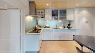 AXHOME IMMO vous propose en exclusivité de découvrir cette magnifique maison avec 4 chambres de 250 m² +/− (400 m² utile) sur un terrain de presque 8ares située à Oberkorn, localité appartenant à la commune de Differdange.

La maison offre un cadre de vie agréable mêlant l'ancien et le moderne.

La cuisine lumineuse et entièrement équipée invite à la convivialité et au partage. Le salon, chaleureux et accueillant, est l'endroit idéal pour se détendre en famille.

La maison est équipée de technologies modernes telles que des panneaux photovoltaïques.

À l'extérieur, profitez d'un espace barbecue parfaitement aménagé, avec une véranda ouverte, idéal pour les repas entre amis ou en famille.

Elle se compose comme suit :

Rez-de-chaussée
- Hall d'entrée
- Garage de 27 m²
- 1 parking extérieur
- Accès jardin, terrasse
- Buanderie
- Local technique
- WC séparé
- Cuisine équipée séparée de 21 m²
- Salle à manger de 19 m²
- Salon de 43 m²

1er étage :
- 1 salle de jeux de 32 m²
- 1 suite parentale de 25 m² avec salle de douche et toilettes
- 1 salle de bain séparée de 12 m²
- 3 chambres de 20 m²
- Accès grenier

2ème étage :
- Grand grenier non aménagé

Au sous-sol
- Une grande cave à vin

Atouts :
- Grand espace
- Ancienne fermette complètement réaménagée en maison confortable
- Panneaux photovoltaïques
- Double vitrage partout
- Chaudière à condensation récente (2024)
- Espace jardin, véranda
- Aucun frais à prévoir

Pour plus d'informations, n'hésitez pas à nous contacter :

- Par téléphone : +352 691911993 Roberto Alex
- Par email : info@axhome.lu

Nous restons également à votre entière disposition si vous souhaitez vendre ou louer votre bien. Nous prenons en charge toutes les démarches administratives liées au bien immobilier.

Nous sommes également disponibles pour des estimations gratuites.

 ---------- 
AXHOME IMMO bietet Ihnen exklusiv die Möglichkeit, dieses wunderschöne Haus mit 4 Schlafzimmern von 250 m² +/− (400 m² Nutzfläche) auf einem Grundstück von fast 8ares in Oberkorn, einer Ortschaft, die zur Gemeinde Differdange gehört, zu entdecken.

Das Haus bietet einen angenehmen Lebensraum mit einer Mischung aus Alt und Neu.

Die helle und voll ausgestattete Küche lädt zum geselligen Beisammensein und Teilen ein. Das warme und einladende Wohnzimmer ist der ideale Ort, um sich mit der Familie zu entspannen.

Das Haus ist mit modernen Technologien wie Photovoltaikanlagen ausgestattet.

Im Außenbereich können Sie den perfekt eingerichteten Grillplatz mit offener Veranda genießen, der sich ideal für Mahlzeiten mit Freunden oder der Familie eignet.

Es setzt sich wie folgt zusammen:

Erdgeschoss
- Eingangshalle
- Garage von 27 m².
- 1 Parkplatz im Freien
- Zugang zum Garten, Terrasse
- Waschküche
- Technischer Raum
- Separates WC
- Separate voll ausgestattete Küche 21 m².
- Esszimmer 19 m²
- 43 m² großes Wohnzimmer

1. Etage:
- 1 Spielzimmer von 32 m².
- 1 Mastersuite von 25 m² mit Duschraum und Toilette
- 1 separates Badezimmer von 12 m².
- 3 Schlafzimmer von 20 m².
- Zugang zum Dachboden

2. Stockwerk :
- Großer, nicht ausgebauter Dachboden

Im Untergeschoss
- Ein großer Weinkeller

Stärken:
- Großer Raum
- Ehemaliges Bauernhaus, das komplett in ein komfortables Haus umgebaut wurde.
- Photovoltaik-Paneele
- Doppelverglasung überall
- Neuer Brennwertkessel (2024)
- Gartenbereich, Veranda
- Keine Kosten zu erwarten

Für weitere Informationen kontaktieren Sie uns bitte :

- Per Telefon: +352 691911993 Roberto Alex
- Per E-Mail: info@axhome.lu

Wir stehen Ihnen auch gerne zur Verfügung, wenn Sie Ihre Immobilie verkaufen oder vermieten möchten. Wir kümmern uns um alle administrativen Schritte, die mit der Immobilie verbunden sind.

Wir stehen auch für kostenlose Schätzungen zur Verfügung.

 ---------- 
AXHOME IMMO offers you the exclusive opportunity to discover this magnificent 4-bedroom house of 250 m² +/− (400 m² utile) on a plot of almost 8ares located in Oberkorn, a locality belonging to the municipality of Differdange.

The house offers a pleasant living environment blending the old and the new.

The bright, fully-equipped kitchen is an inviting place for conviviality and sharing. The warm and welcoming living room is the ideal place to relax with the family.

The house is equipped with modern technologies such as photovoltaic panels.

Outside, enjoy a perfectly laid-out barbecue area, with an open veranda, ideal for meals with friends or family.

The house is composed as follows:

First floor
- Entrance hall
- 27 m² garage
- 1 outdoor parking space
- Garden access, terrace
- Utility room
- Utility room
- Separate WC
- Separate 21 m² fitted kitchen
- 19 m² dining room
- 43 m² living room

1st floor :
- 1 32 m² games room
- 1 25 m² master suite with shower room and toilet
- 1 separate 12 m² bathroom
- 3 bedrooms of 20 m² each
- Attic access

2nd floor :
- Large unfinished attic

Basement
- Large wine cellar

Assets :
- Ample space
- Former farmhouse completely converted into a comfortable home
- Photovoltaic panels
- Double glazing throughout
- Recent condensing boiler (2024)
- Garden area, veranda
- No expenses

For further information, please do not hesitate to contact us:

- By phone: +352 691911993 Roberto Alex
- By email: info@axhome.lu

We are also at your disposal should you wish to sell or rent your property. We can take care of all the administrative formalities associated with your property.

We are also available for free estimates.