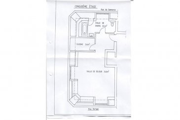 Studio à vendre à Esch/Alzette
RE/MAX spécialiste de l'immobilier au Luxembourg vous propose à la vente en exclusivité un studio situé à Esch/Alzette, d'une surface habitable d'environ 44m2.

Ce studio se compose comme suit:

- Pièce à vivre/chambre, double orientation 
- Une cuisine équipée séparée
- Salle de bain avec toilettes.

Ce lumineux studio se trouve au cinquième et dernier étage (avec ascenseur) d'une résidence bien entretenue.

Disponibilité à convenir.

commission   TVA à charge du vendeur

