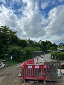 ?? TERRAINS À VENDRE ? JUNGLINSTER

?? Opportunité d'investissement dans un cadre résidentiel calme et recherché.

?? Parcelles disponibles :
? 8,42 ares
? 3,16 ares
? 4,18 ares
? 11,86 ares
? 7,97 ares
? 3,06 ares
? 2,60 ares
? 5,95 ares

?? Terrains pour maisons unifamiliales
?? Plans inclus
?? Sans contrat de construction
?? Environnement verdoyant

?? Contact Vente :
Mme Jenai Yasrin
?? 621 216 818
?? Contact@wki.lu

? Idéal pour votre futur projet de vie ou investissement