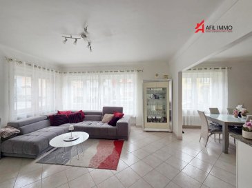 AFIL IMMO vous propose ce superbe appartement lumineux et très agréable, situé au rez-de-chaussée d'une résidence calme dans le quartier prisé de Rollingergrund à Luxembourg.

Offrant un cadre de vie confortable et fonctionnel, cet appartement est idéal pour une famille ou toute personne souhaitant vivre à proximité du centre-ville tout en profitant d'un environnement paisible et verdoyant.

Caractéristiques du bien :
3 chambres à coucher, dont une avec balcon
Cuisine équipée ouverte sur un spacieux séjour lumineux
Salle de douche avec WC
Garage privative
Cave privative
Buanderie commune

Localisation idéale :
Quartier calme et recherché
Proche des commerces, écoles et espaces verts
Accès rapide au centre-ville
Transports en commun à proximité

Contactez-nous pour organiser une visite et découvrir tout le potentiel de ce bel appartement !

AFIL IMMO s'engage dans toutes vos démarches immobilières (estimation, vente, location de biens et recherche de financements).

Votre satisfaction est notre priorité !

Les prix s'entendent frais d'agence de 3 % + TVA 17 % inclus.
